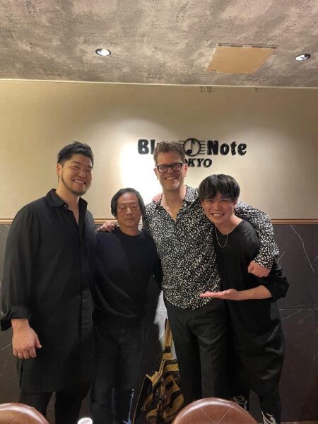 ブルーノートに小曽根真トリオ（Ba 小川晋平さん）を見に行きました。